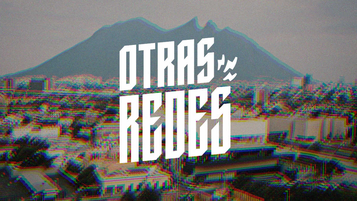 Fotografía del Cerro de la Silla con el logo de la comunidad Otras Redes encima de todo.